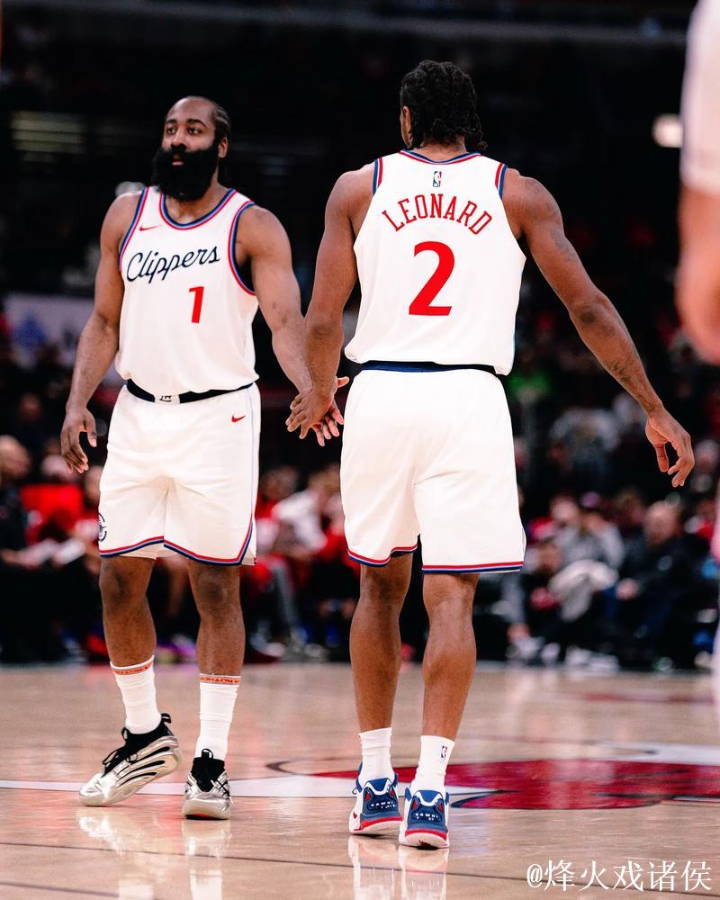 伦纳德35分哈登32+10得分历史第九 快船轻取黄蜂迎三连胜 伦纳德35分哈登32+10得分历史第九 快船轻取黄蜂迎三连胜