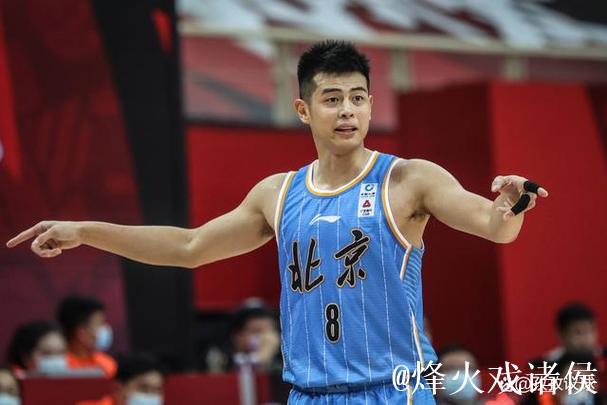 布莱德索41+7+6上海轻取北京总分1-0 方硕23分 布莱德索41+7+6上海轻取北京总分1-0 方硕23分